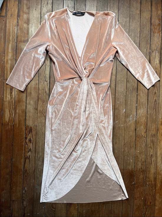 Zara Dresses & Skirts - ZARA Pink Velvet Dress